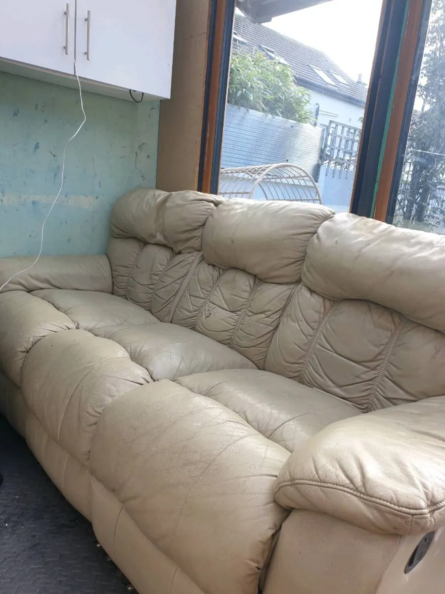 Couch - Image 1