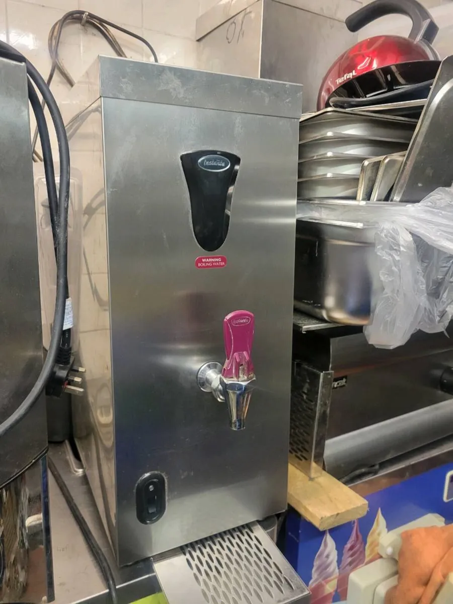 Boiler Autofill Water Boiler INSTANTA 10L - Image 1