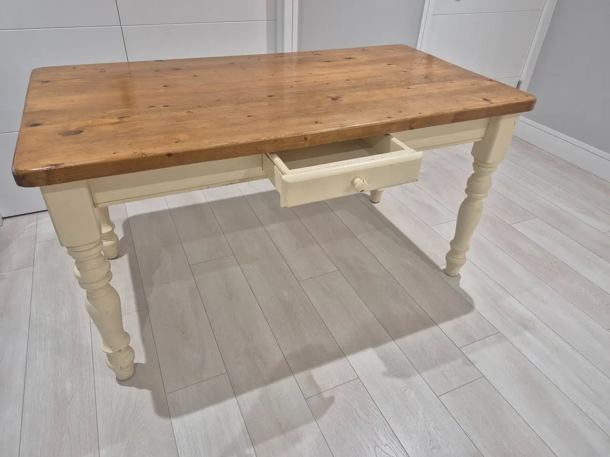 Kitchen Table - Image 2