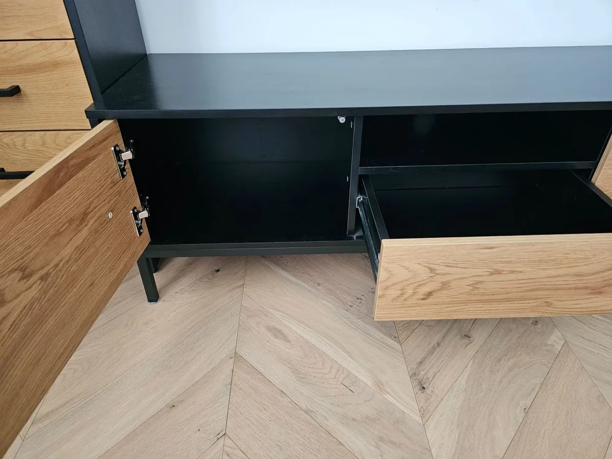 TV cabinet and bookshelf - Image 2
