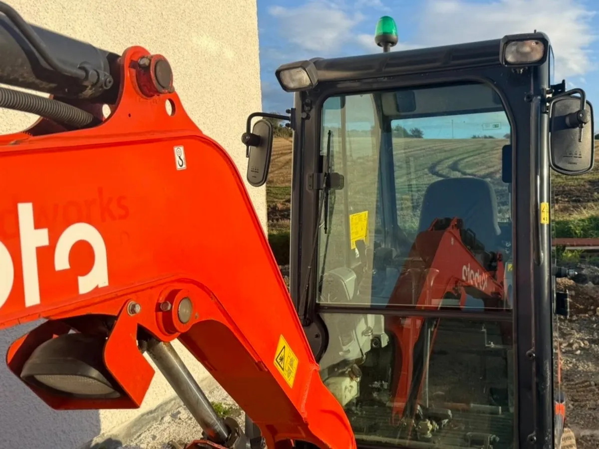 2020 Kubota U27-4 - Image 3