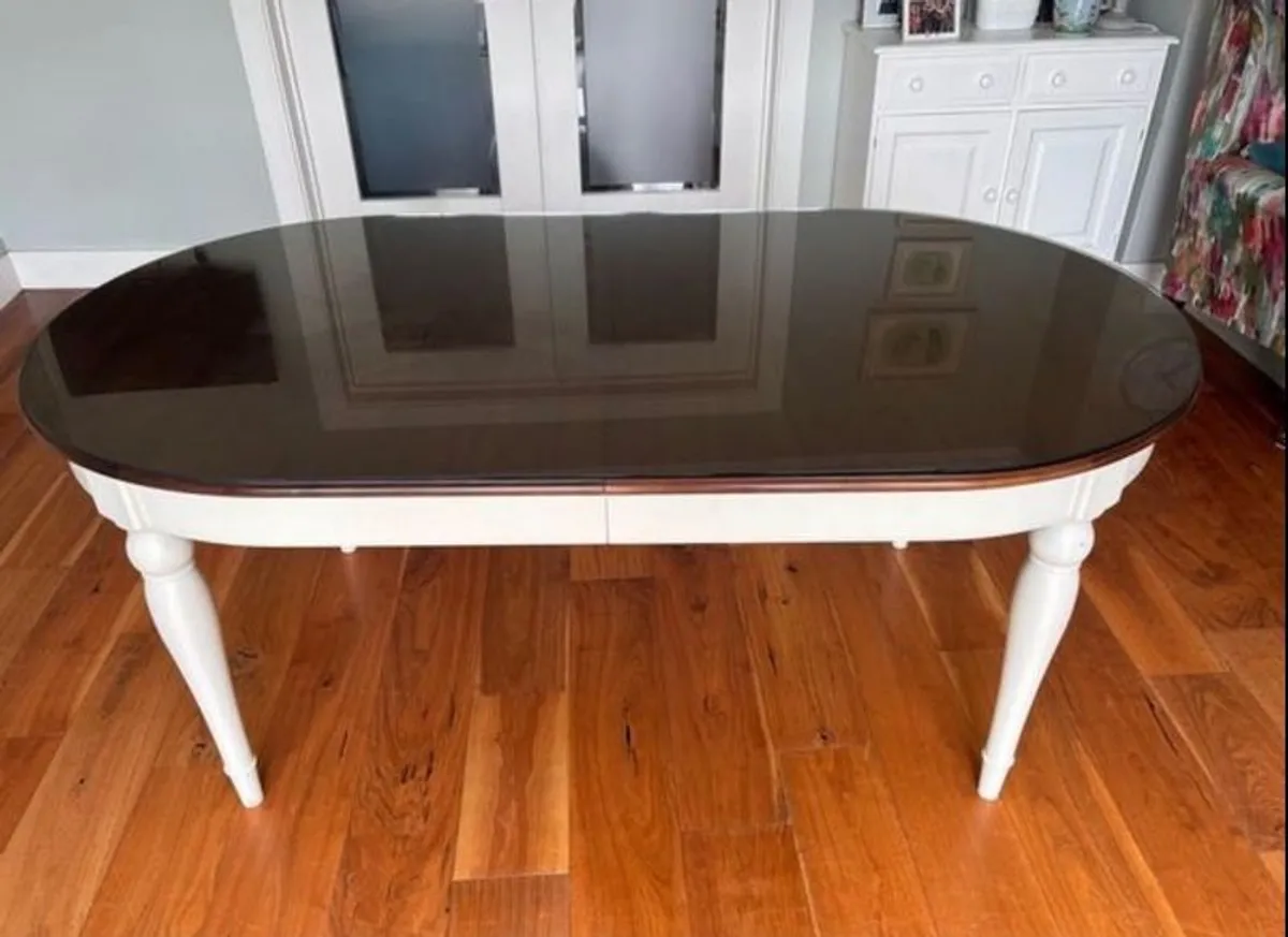 kitchen table - Image 1