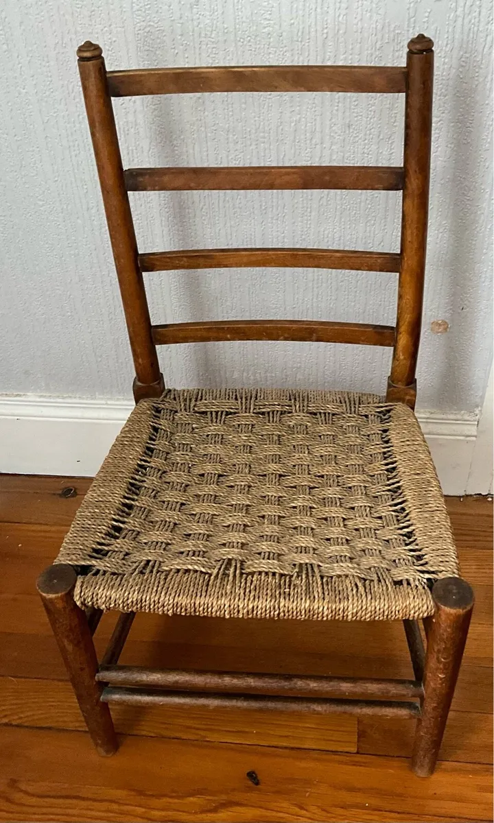 Vintage Hardwood Rush Seated Childs Chair - Image 3
