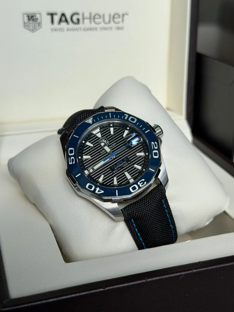 TAG Heuer Aquaracer - Image 1