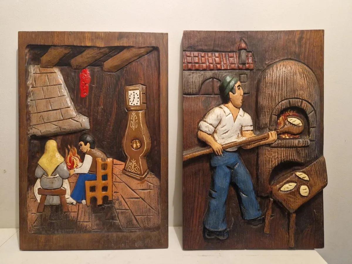 Set of woodcarved pictures - Image 1