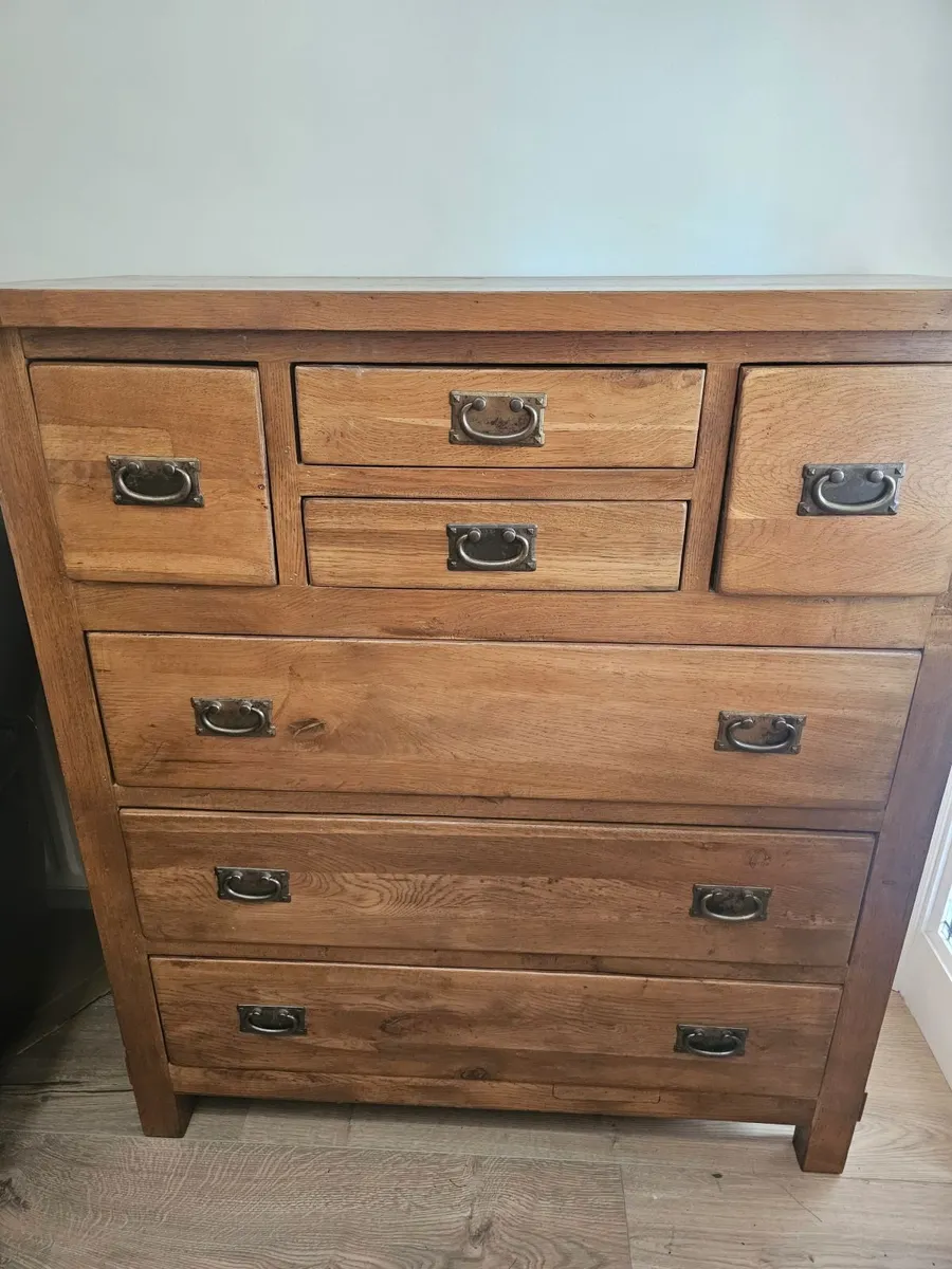 Chest of Drawers
