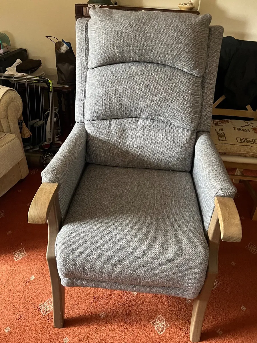 Arm chair - Image 4
