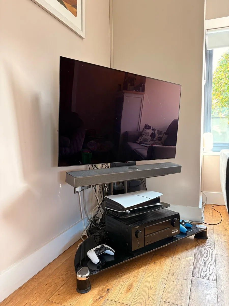 Tech Link Glass TV & Media Unit - Image 2
