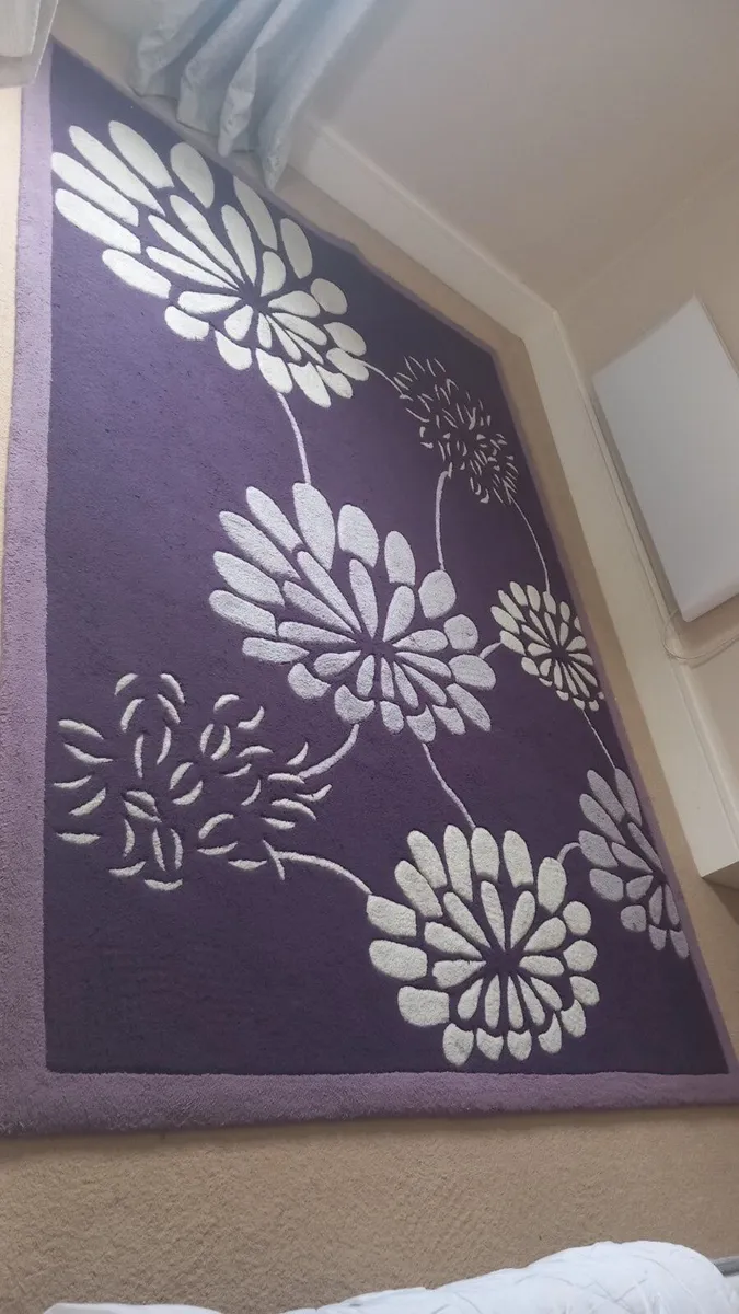 Large rug - Image 2