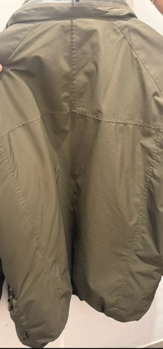 Carinthia HIG 3.0 Winter jacket - Image 3
