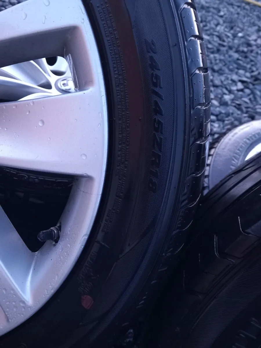 5x120 Insignia 18inch Alloys • Very Clean • - Image 2