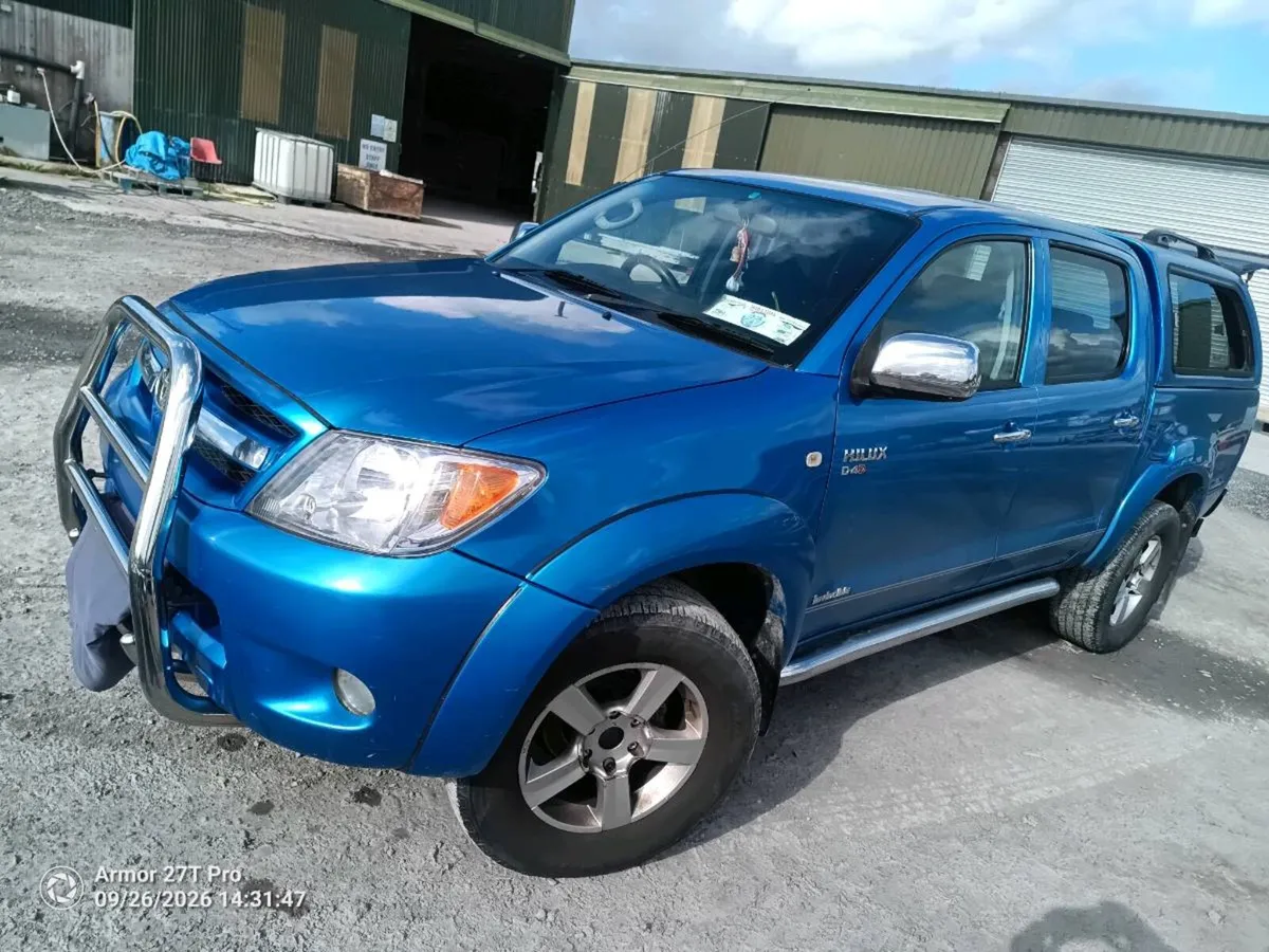 2006 toyota Hilux - Image 1