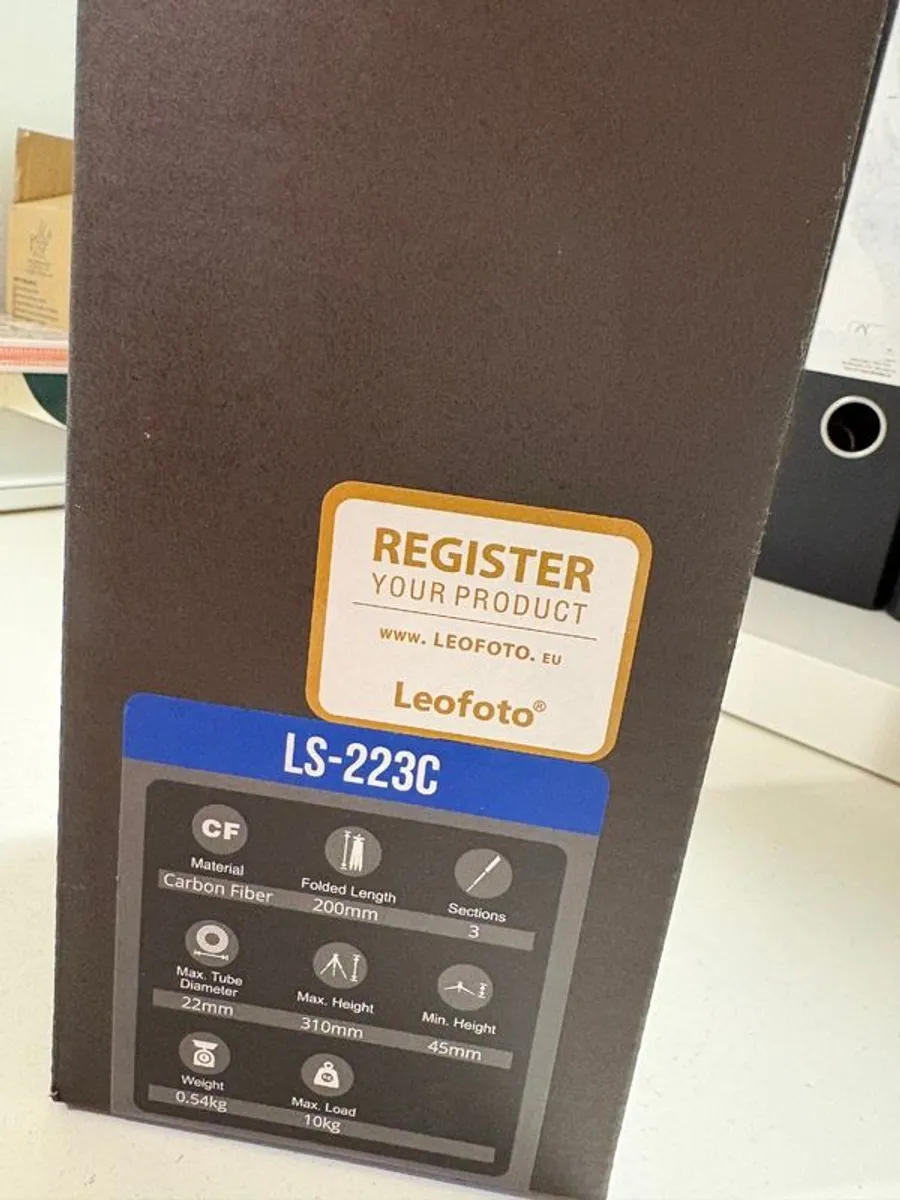 Leofoto LS223C Mini Tripod (new) - Image 4