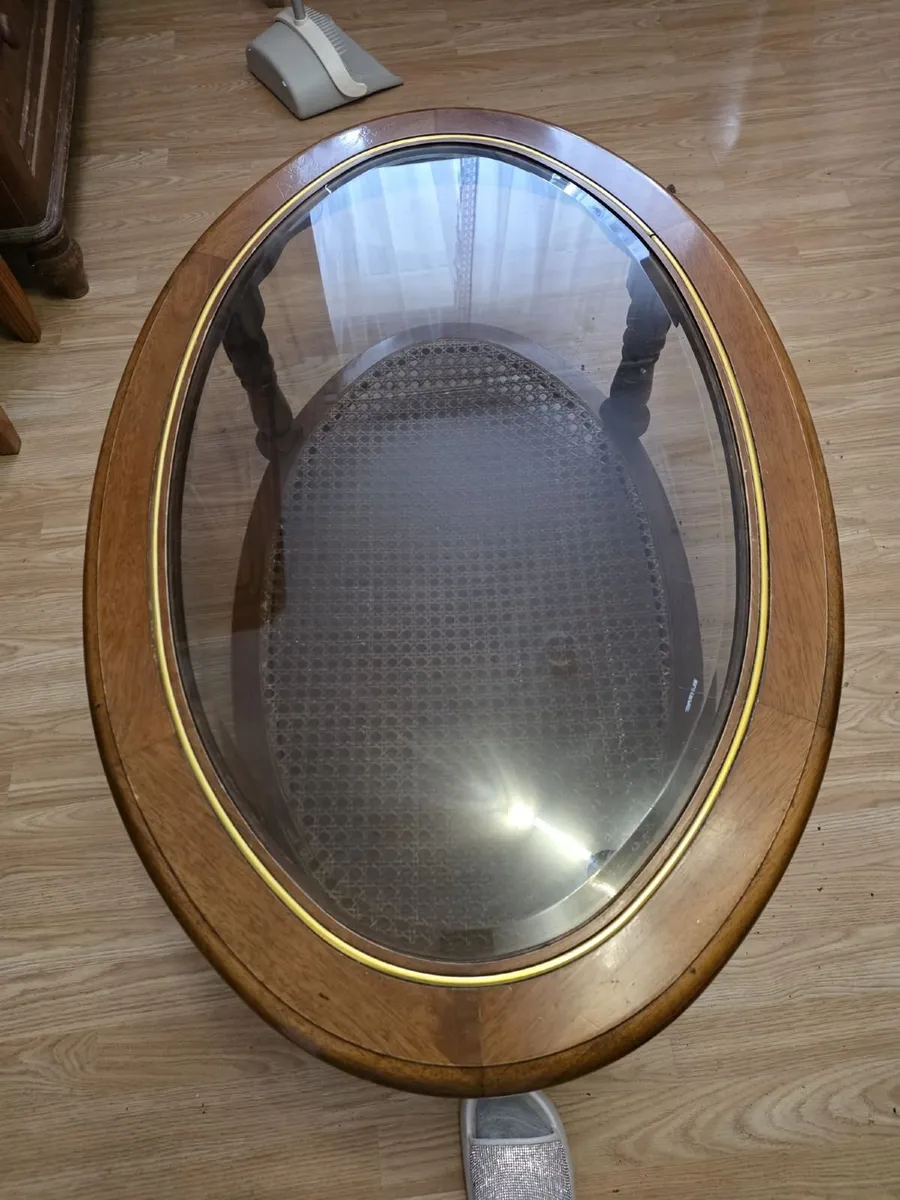 Coffee table - Image 1