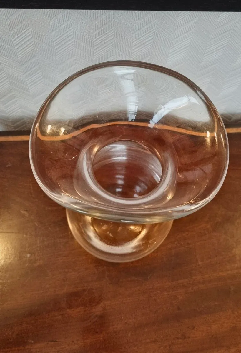 Vintage Glass Vase - Image 4