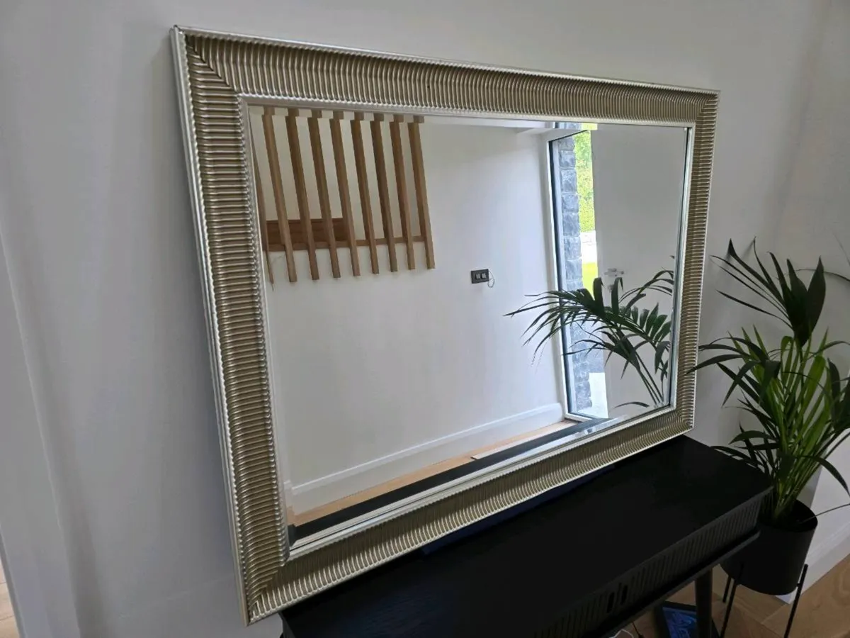 Ikea Songe Mirror 91cm x 130cm - Image 3