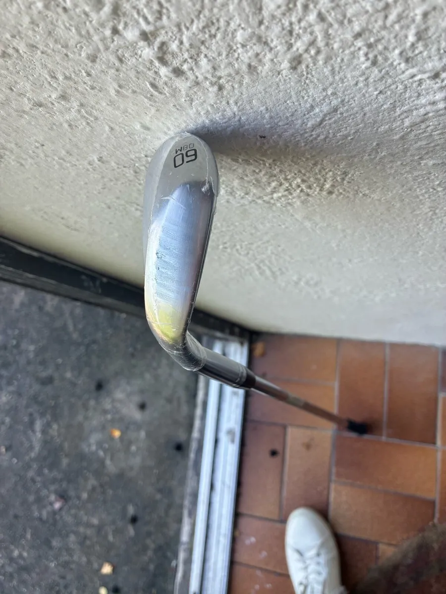 Brand New Titleist SM11 60° Vokey Wedge Mens RH - Image 2