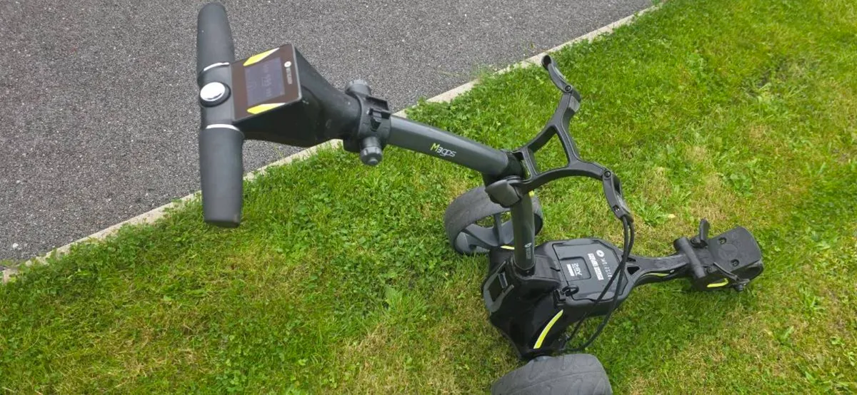 Motocaddy M3 GPS TROLLEY - Image 1