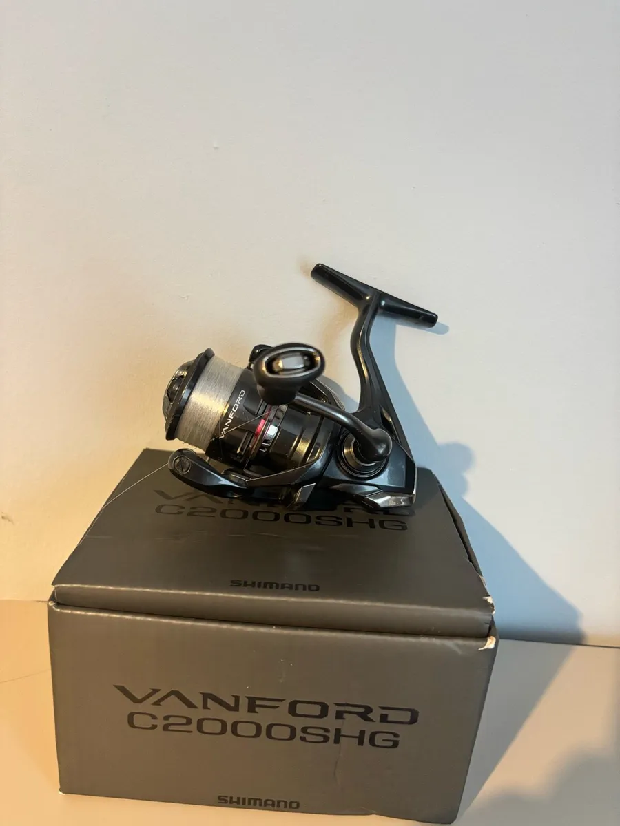 Shimano Vanford c2000shg with Gomexus reel handle - Image 3