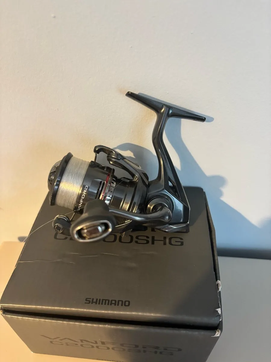 Shimano Vanford c2000shg with Gomexus reel handle - Image 2