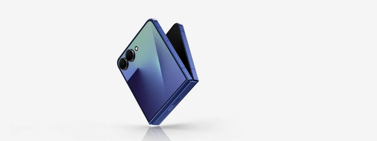 Samsung Galaxy Flip 7 - Image 1