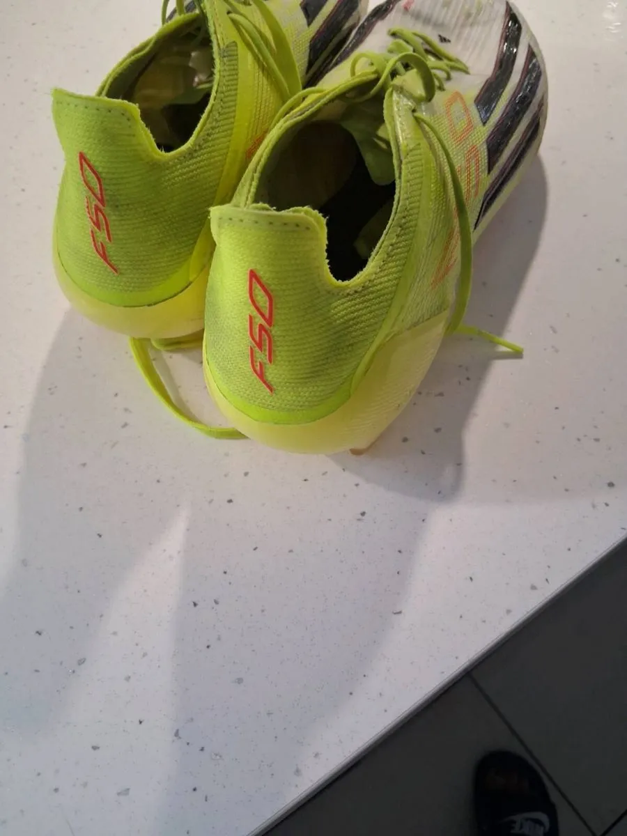 Football boots - Image 2