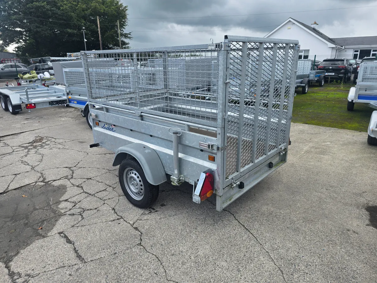 7x4 Trailer with brakes 750kg - Image 3