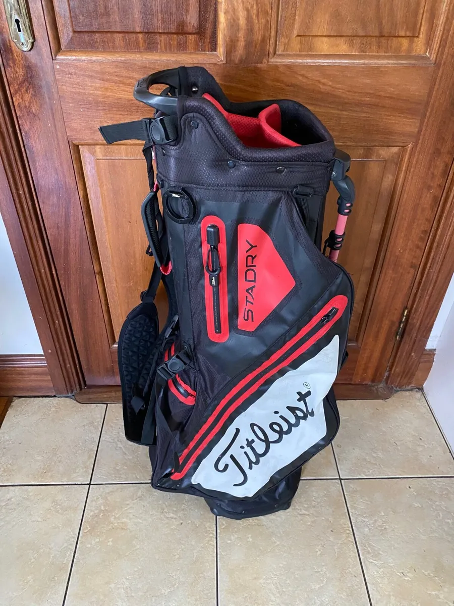 Titleist Sta Dry Waterproof bag 8/10 condition - Image 1