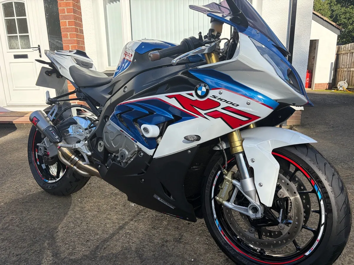 BMW S1000RR - Image 4