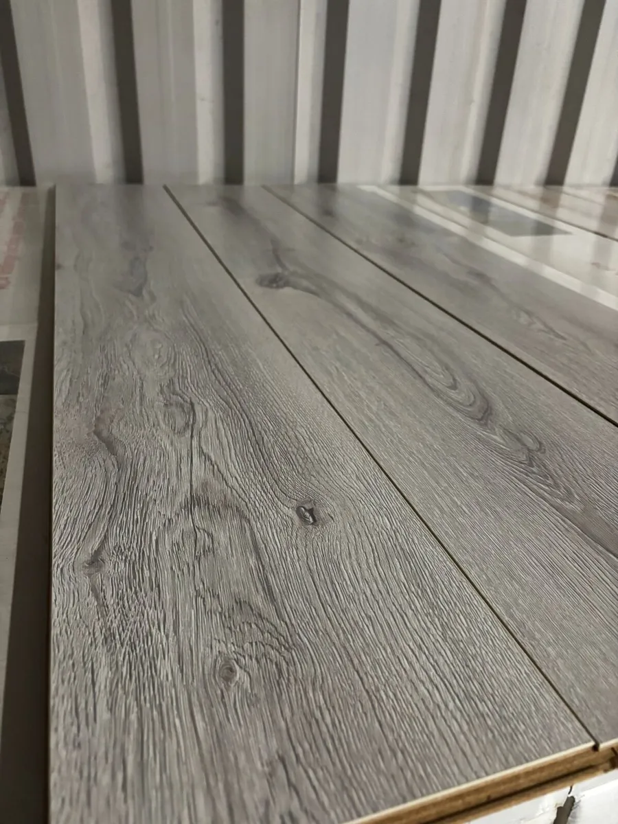 New 8mm Laminated Flooring Miami Grey - Image 3