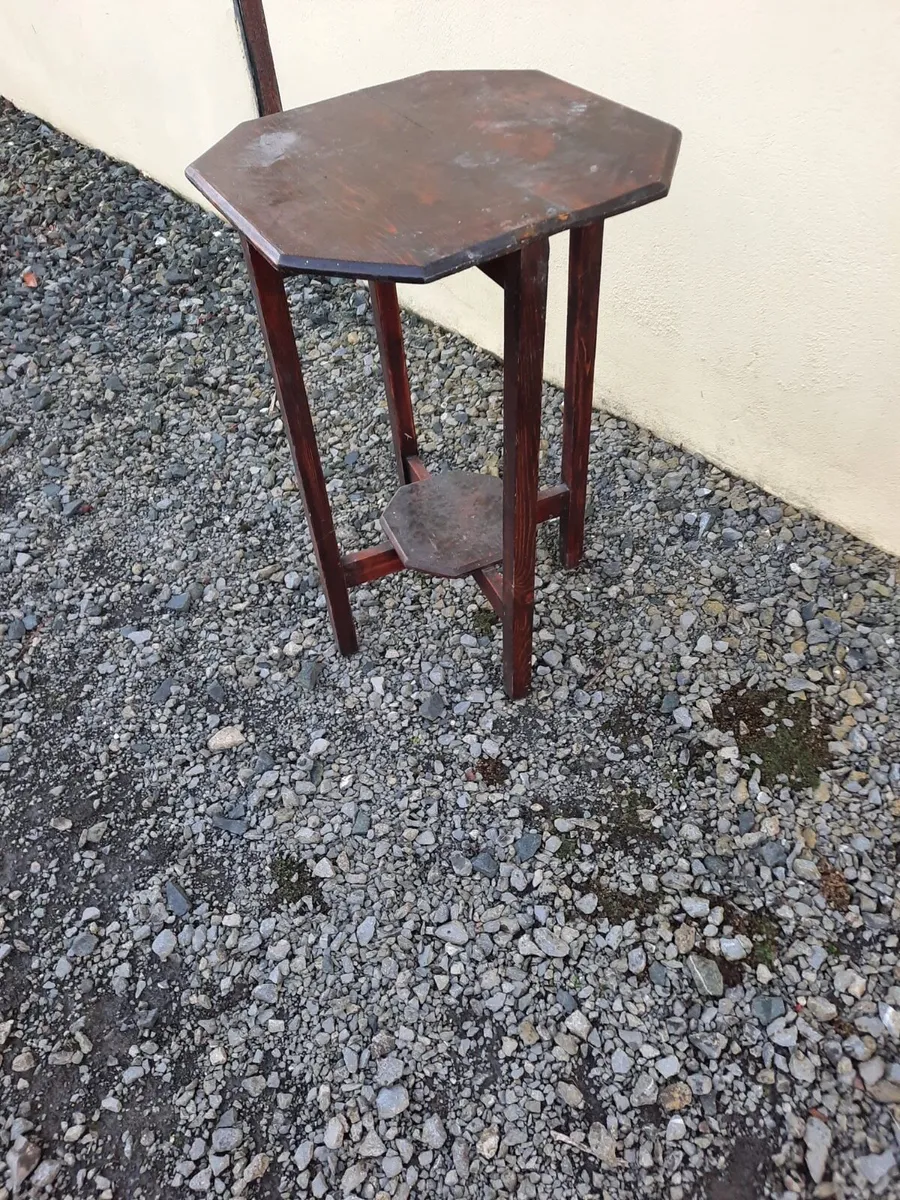 Antique occasional table - Image 1