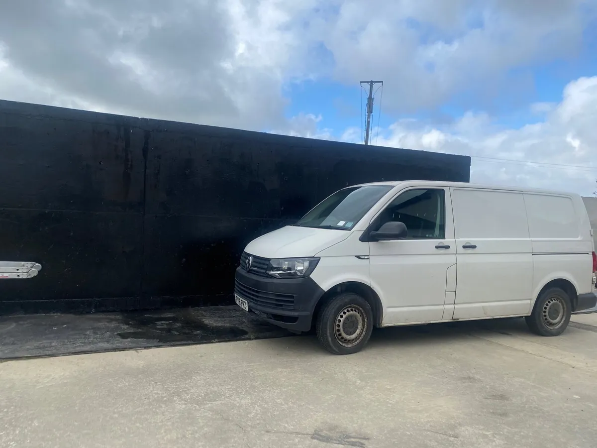 Volkswagen Transporter 2016 - Image 3