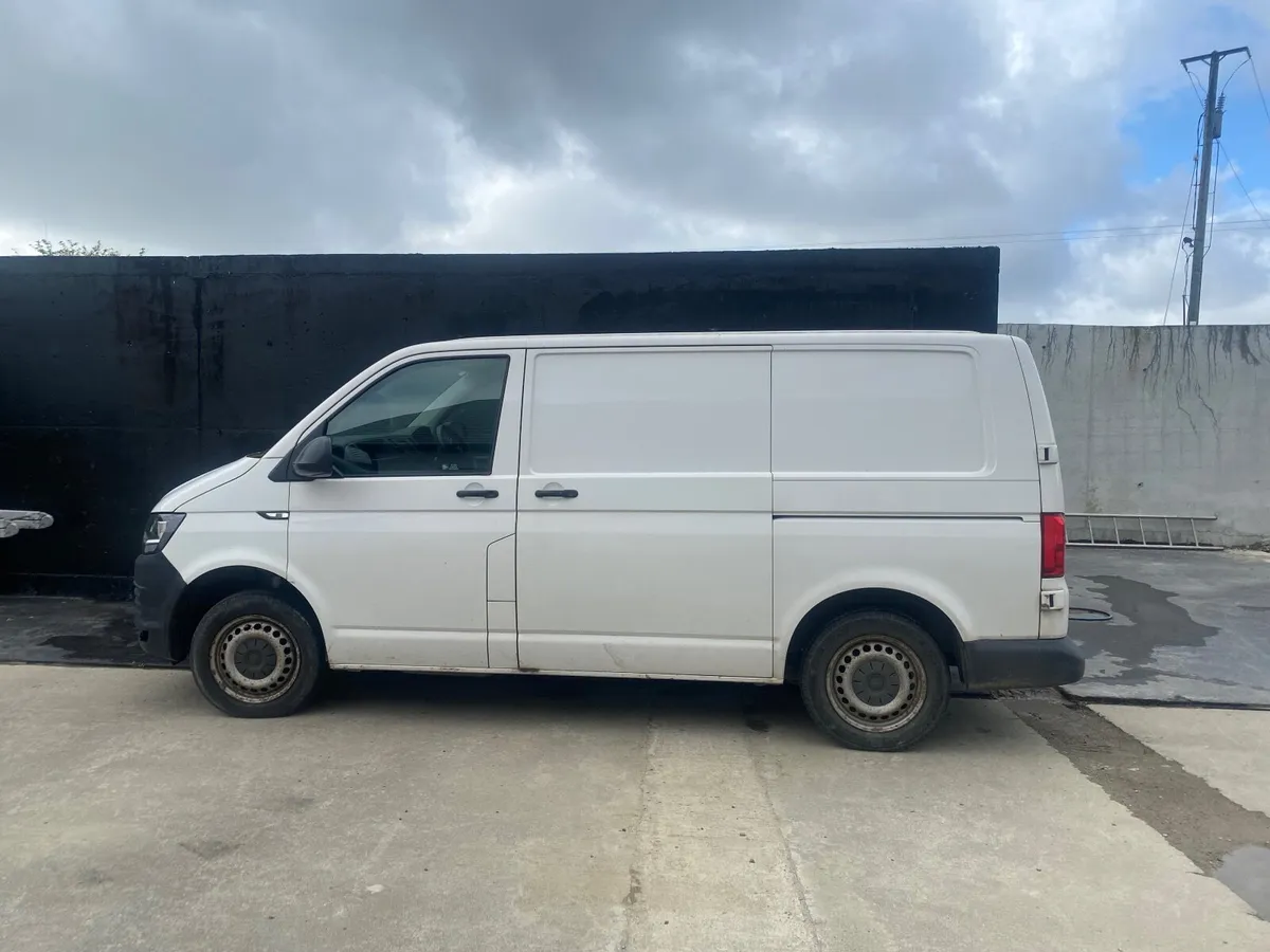 Volkswagen Transporter 2016 - Image 4