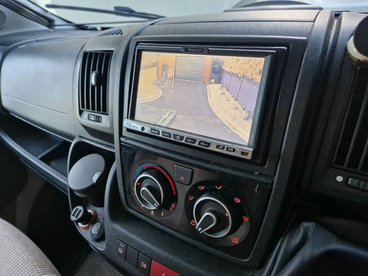 Adria Coral Sport A660DP – Excellent Condition RHD - Image 4