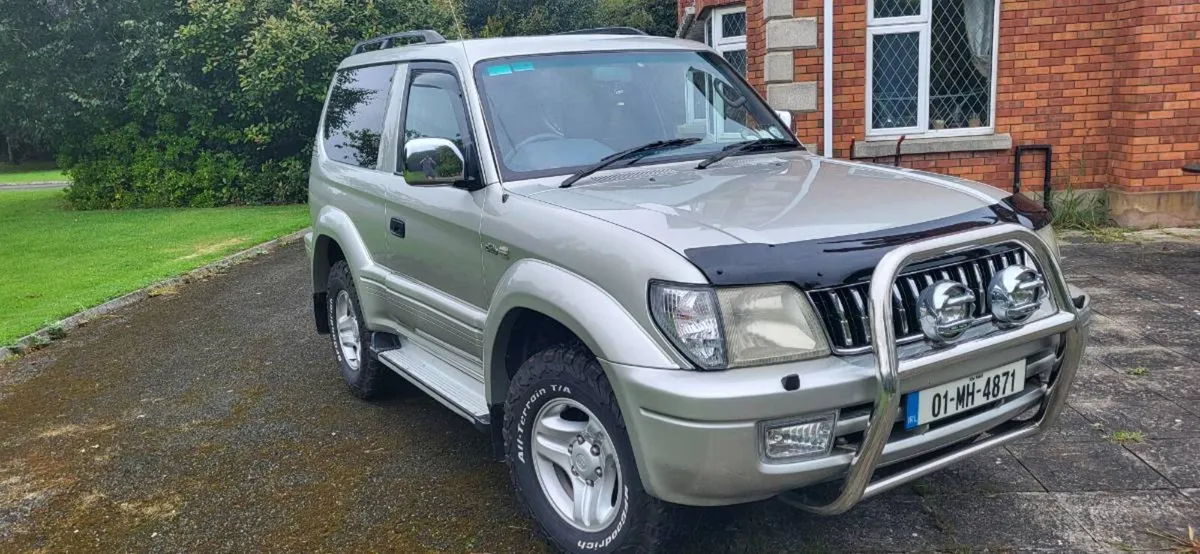 Land Cruiser 2002 - Image 1