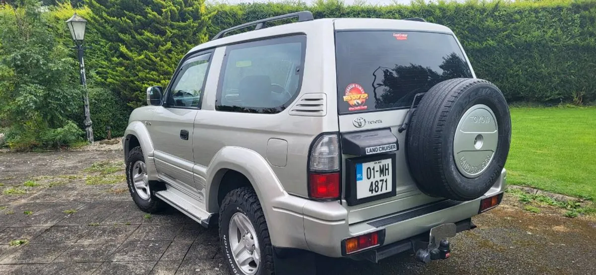 Land Cruiser 2002 - Image 4