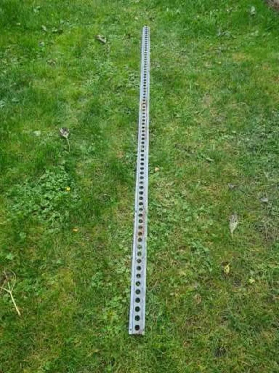 50ft of Heavy Duty Cargo Rail – Zinc Plated Standa - Image 1