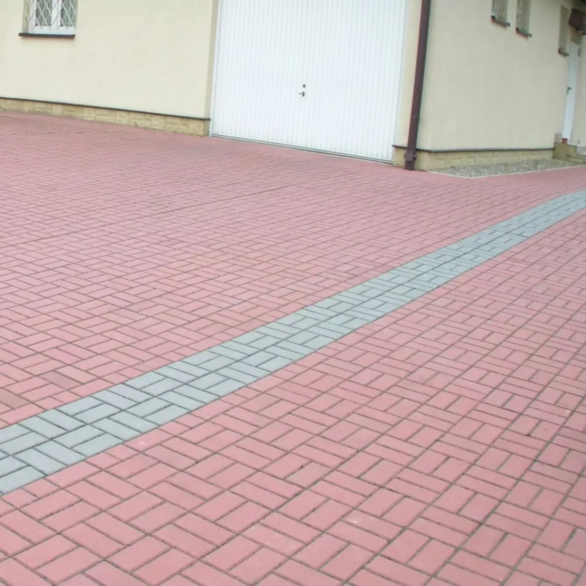 Paving Bricks - Image 4