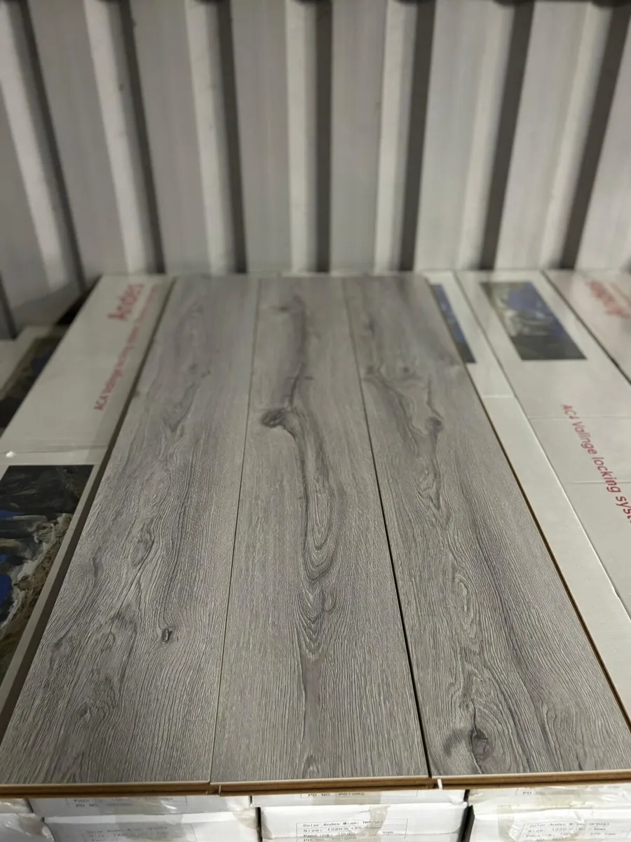 Miami Grey 8mm Laminated Flooring Free Delivery - Image 3