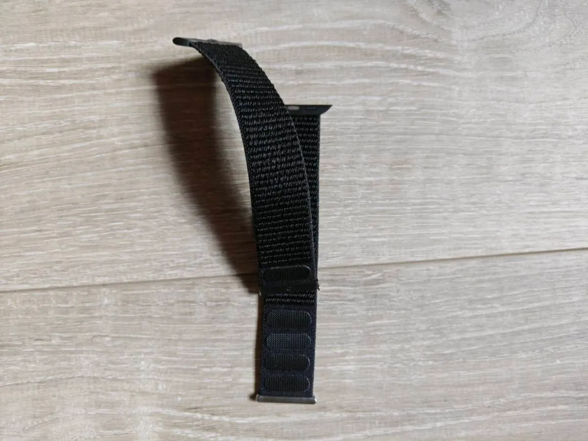 Apple Watch Premium Black Woven Nylon Watch Band - Image 3