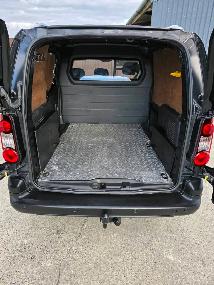 2018 Citroen Berlingo Enterprise 625 Blue HDI 5 - Image 4