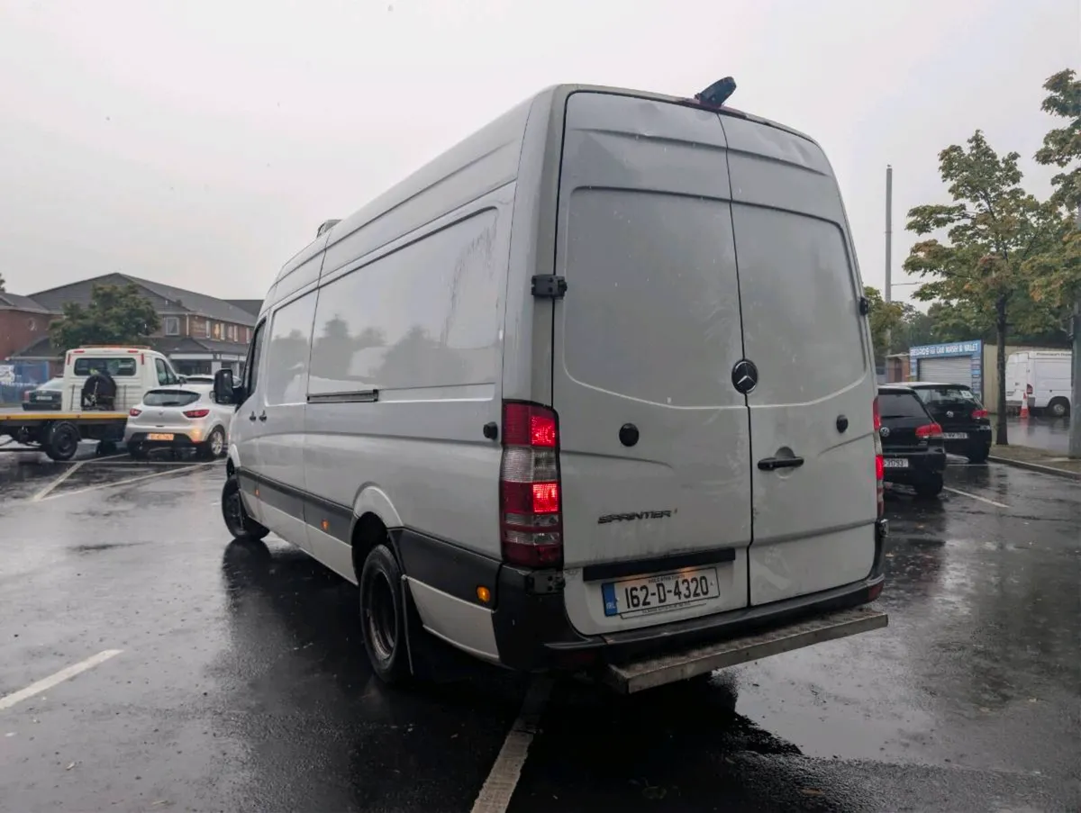 Sprinter fridge 3.5T - Image 3