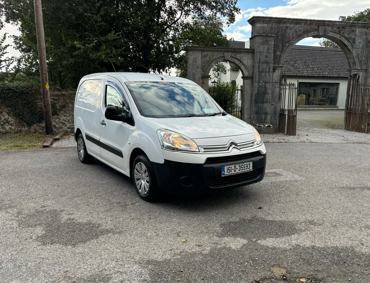 151 Berlingo Van - Image 2