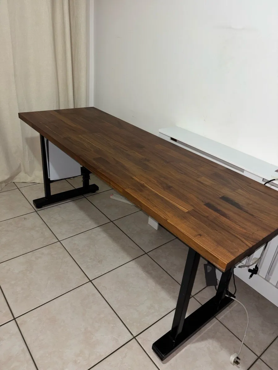 Gaming/computer desk - Image 1