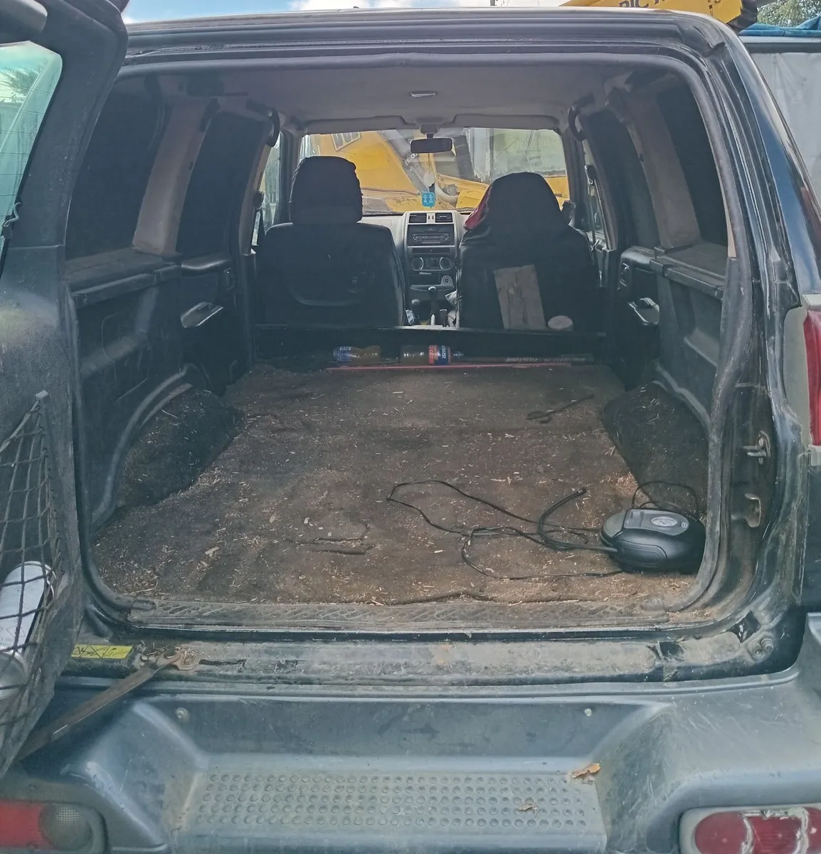 Nissan Terrano 2004 - Image 2