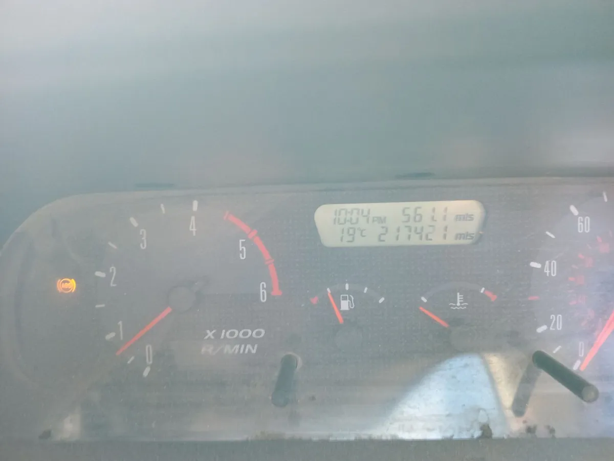 Nissan Terrano 2004 - Image 4