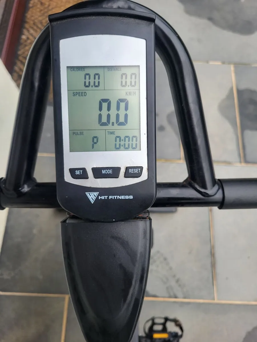 Spinning bike - Image 2