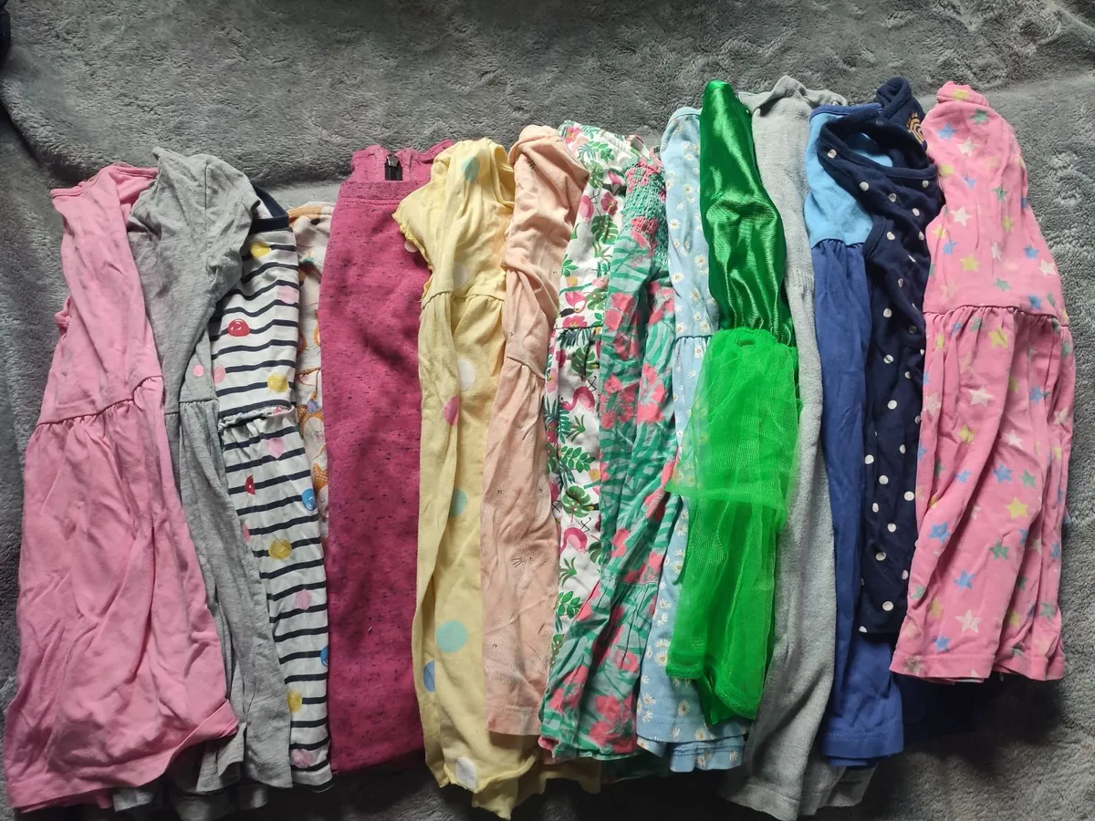 Girl clothes bundle - Image 3