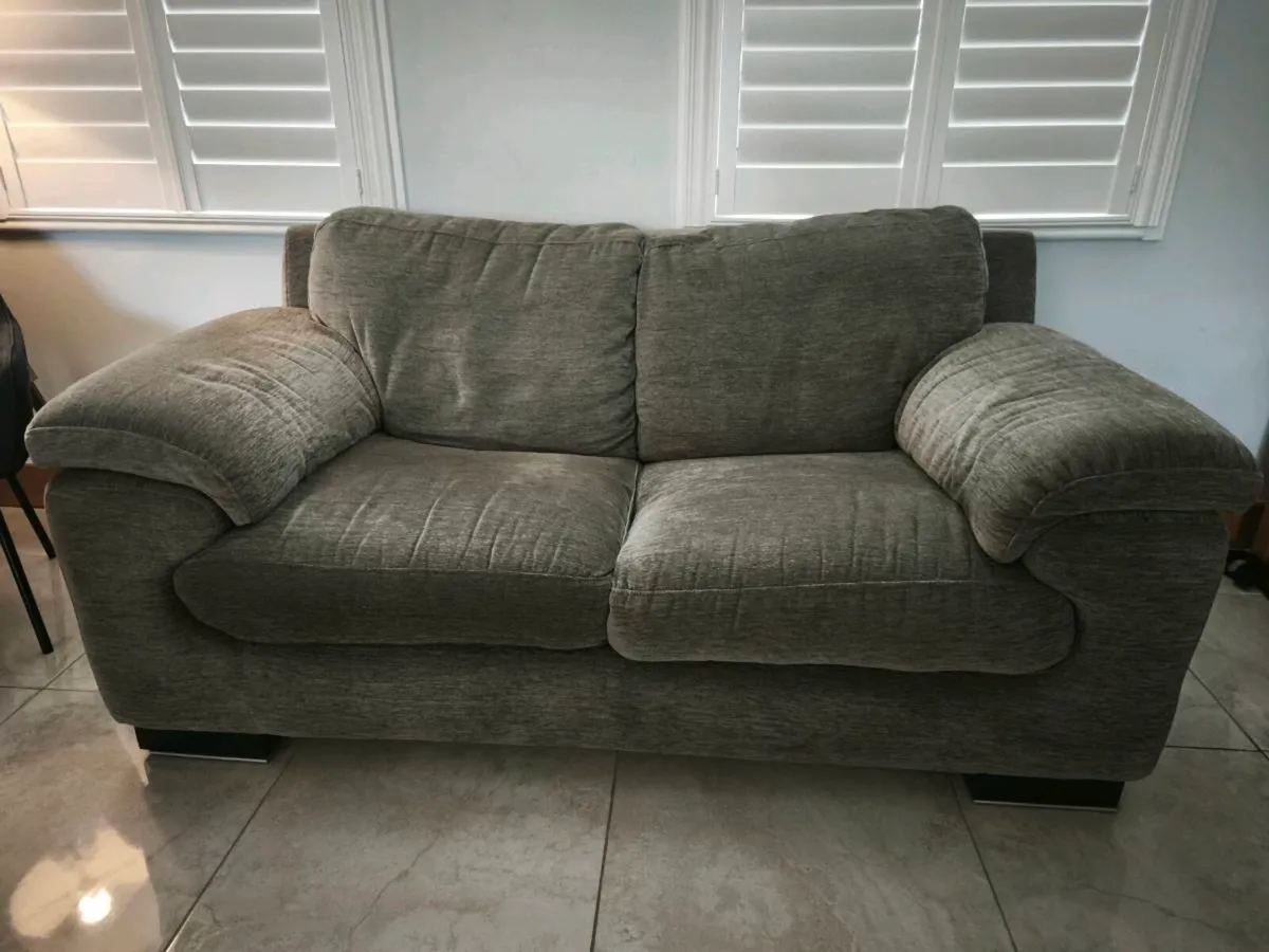 2 seater sofa - Image 3