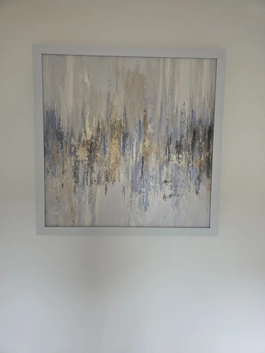 Wall art - Image 1